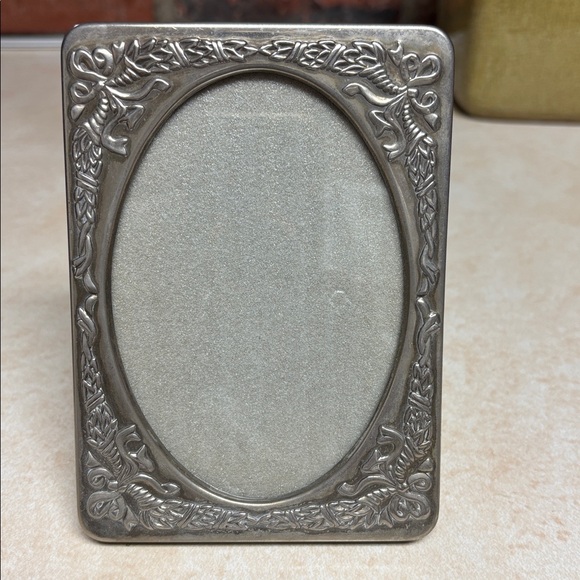 Vintage Silverplate  Photo Frame With Flowers And Ribbon Motif...Art Nouveau - Picture 7 of 7